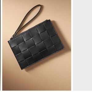 Woven Wristlet Wallet